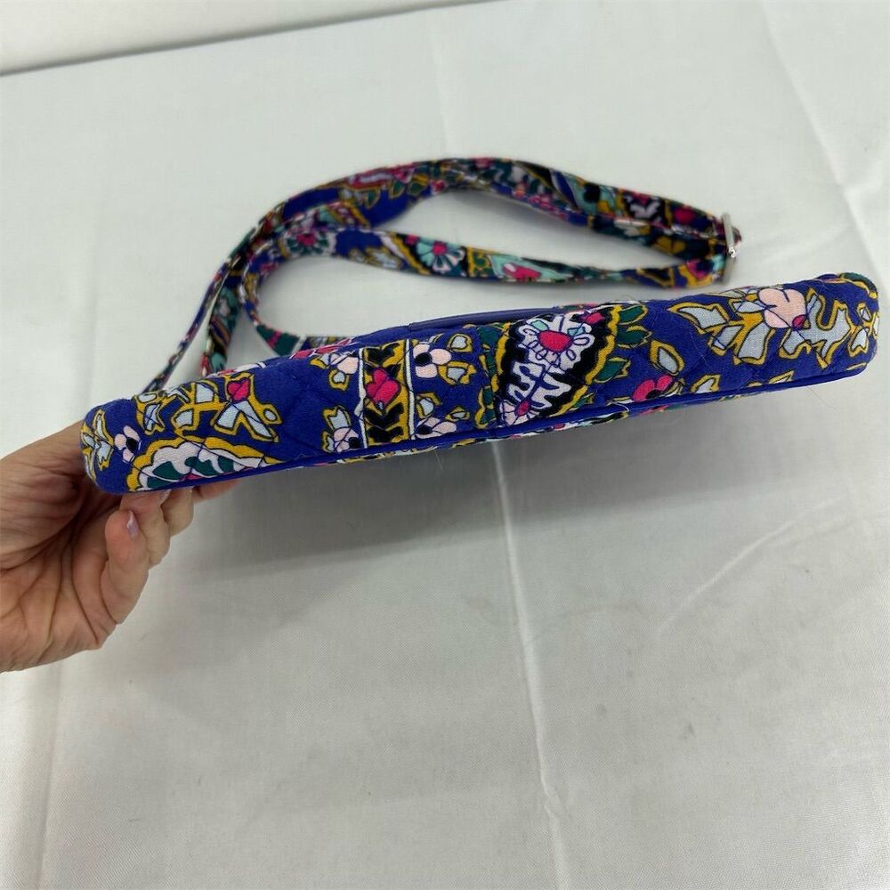 Vera Bradley Women's RFID Crossbody Bag Romantic Paisley Multicolor EUC - Picture 3 of 10